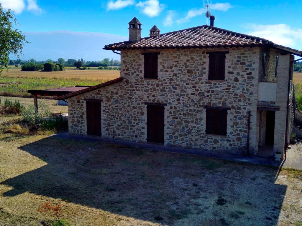 Villa a Bettona in Via Ose, 21 - Foto 5