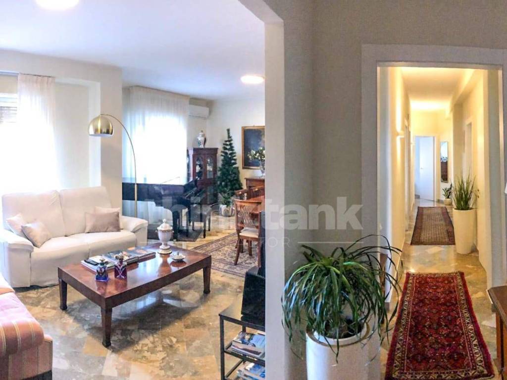 Appartamento a Augusta in via f carracciolo - Foto 3