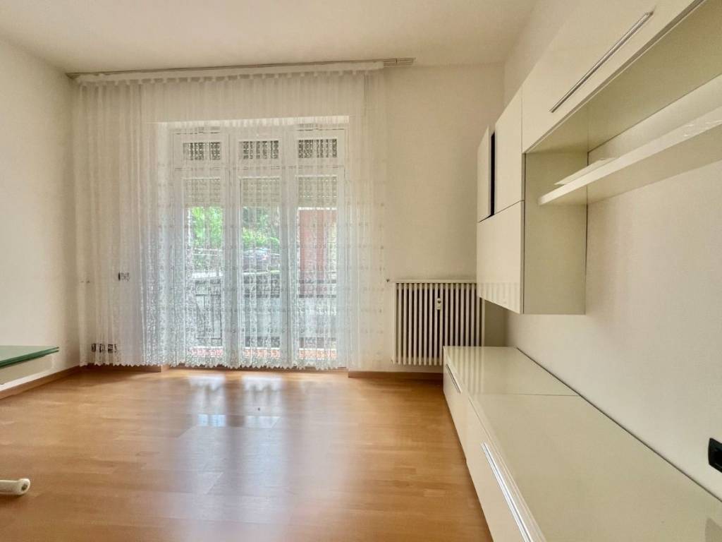 Appartamento a Como in Via Varesina, 22 - Foto 4