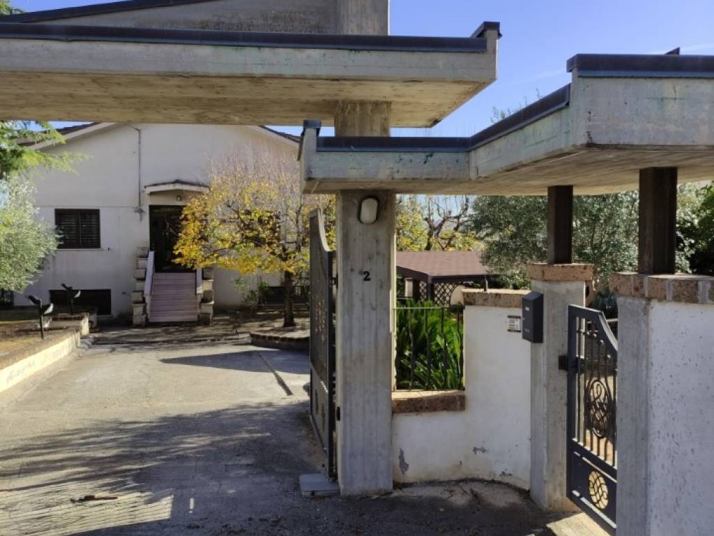 Villa a Rosciano - Foto 2