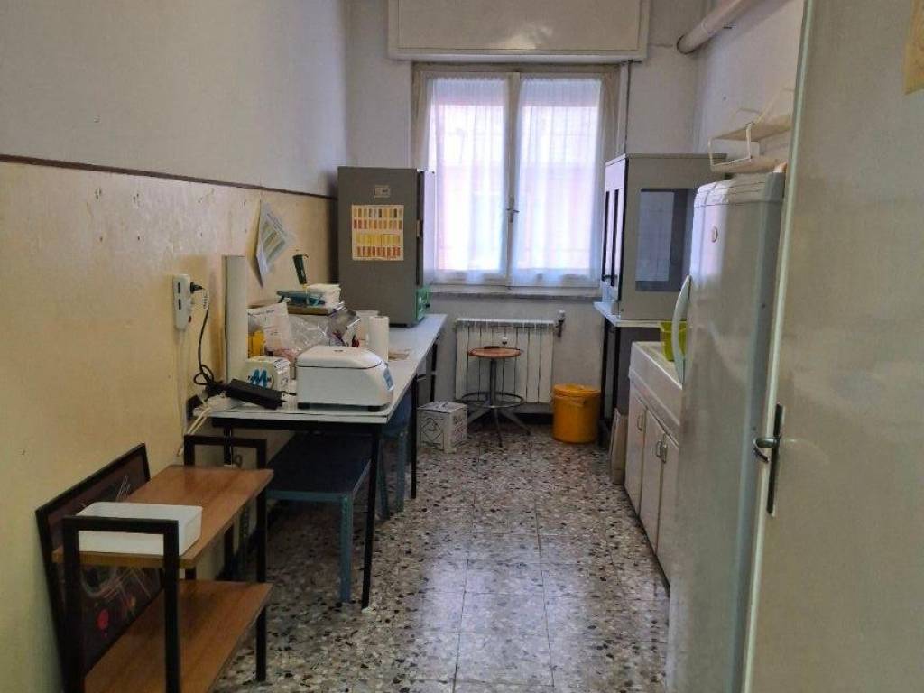 Appartamento a Pietra ligure in Piazza della Vittoria, 25 - Foto 3