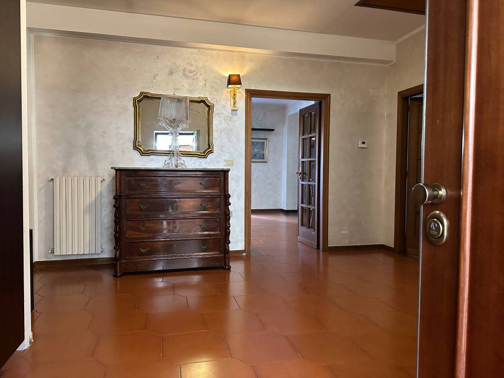 Appartamento a Cosenza in Via Monte Santo, 36 - Foto 2