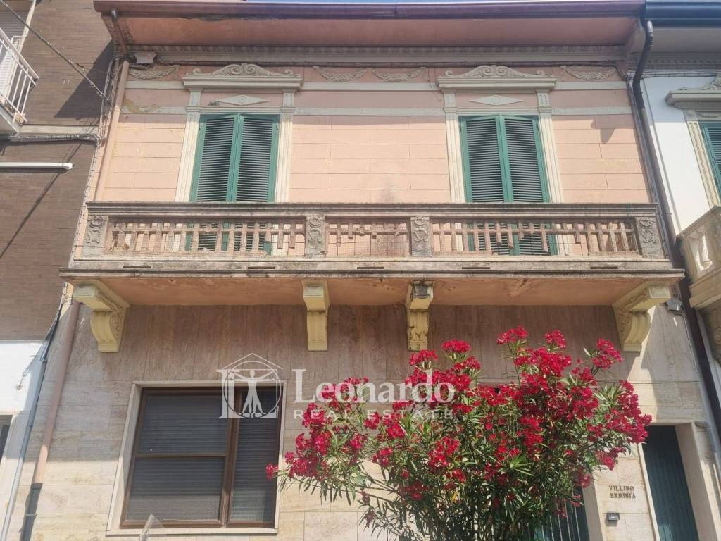 Casa indipendente a Viareggio in via mameli, 29 - Foto 2