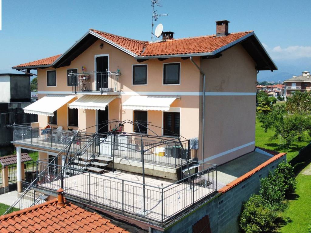 Villa a Gaglianico in Via Cavour - Foto 2
