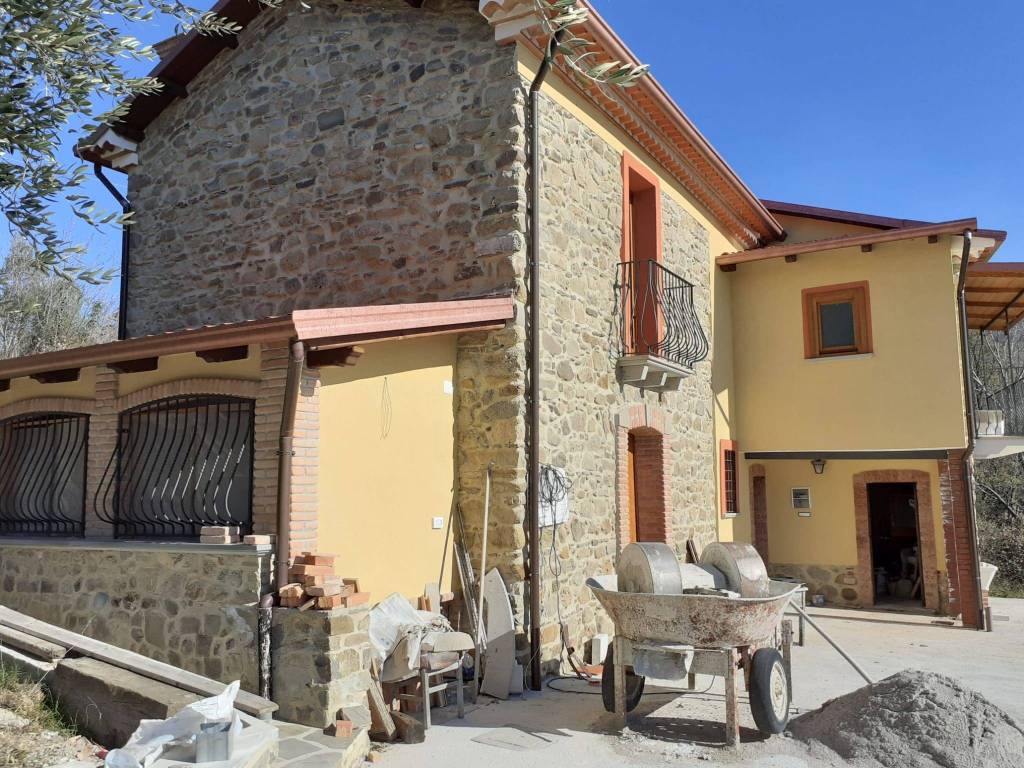 Villa a Moio della civitella in SS488 - Foto 2