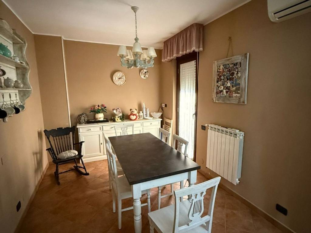 Appartamento a Cisterna di latina in Largo Fiorentini - Foto 5