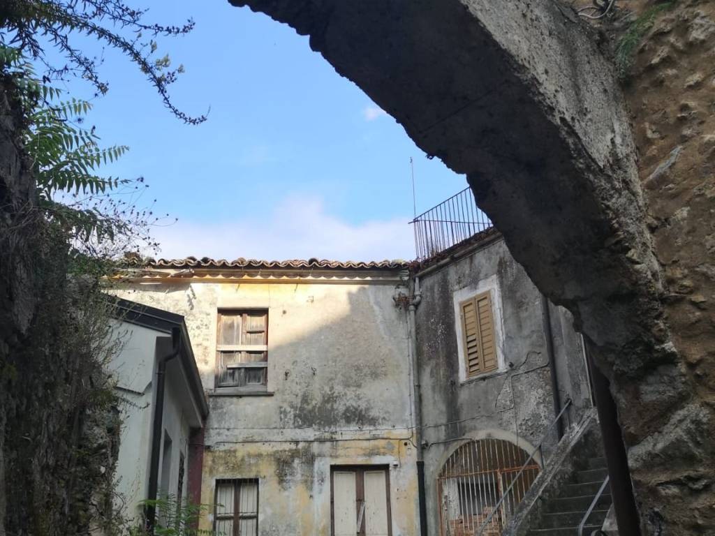 Palazzo / stabile a Catanzaro in Piazzetta Osservanza - Foto 2
