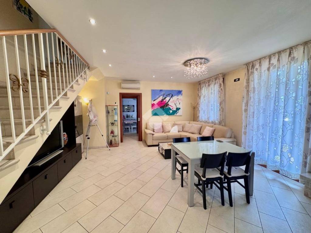 Villa a Pianiga in Via Puccini, 1 - Foto 3