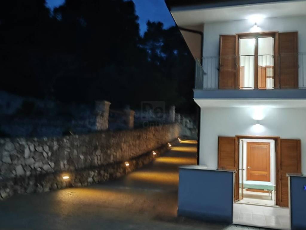 Villa a Rodi garganico in Strada Comunale Petrarca - Foto 5
