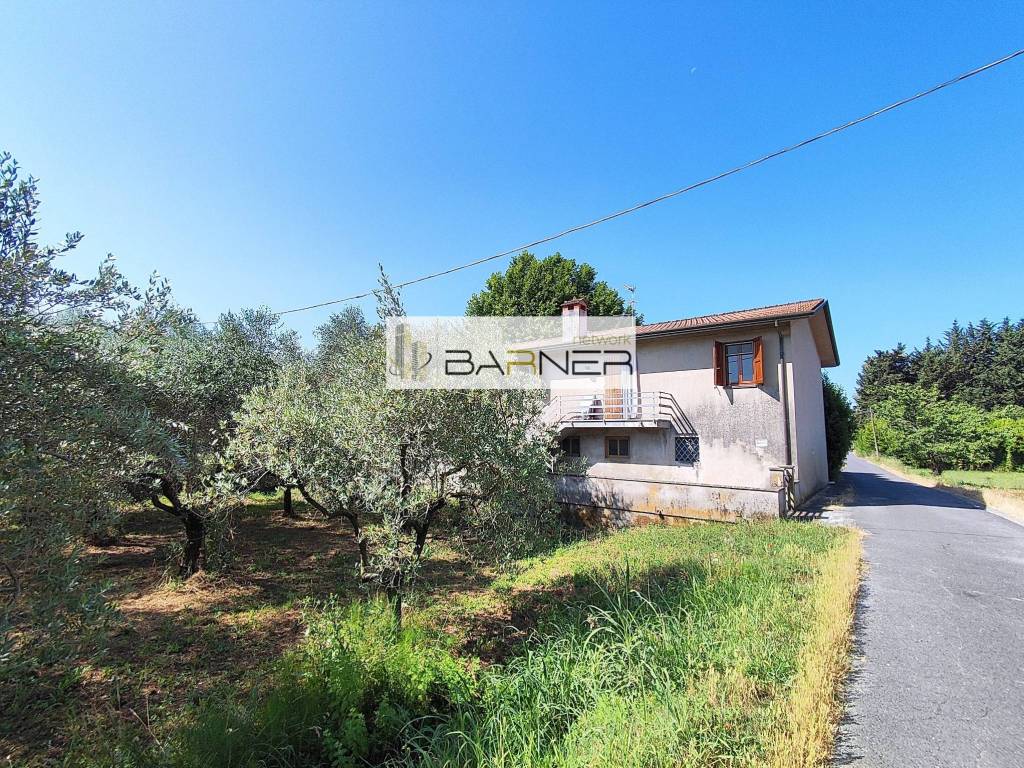 Rustico / casale a Massarosa in Via Menni, 181 - Foto 2