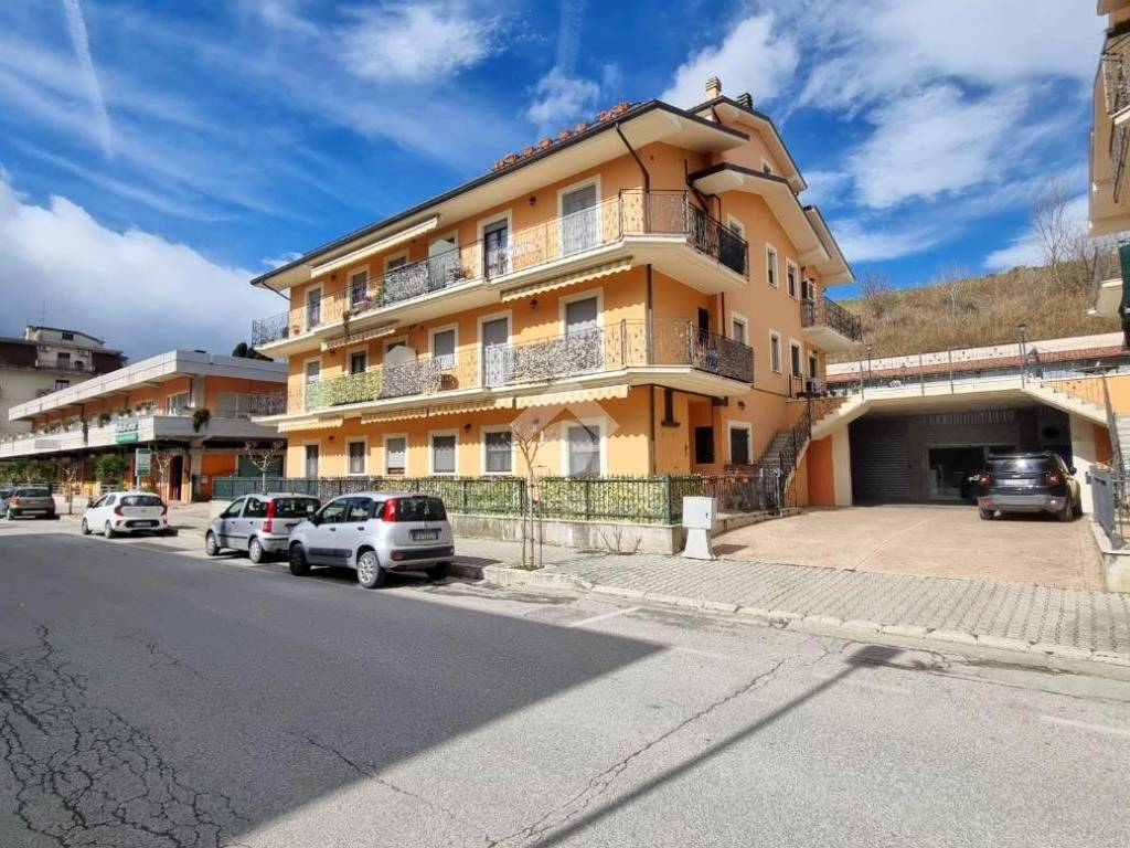Appartamento a Castignano in Via Borgo Garibaldi, 193 - Foto 3