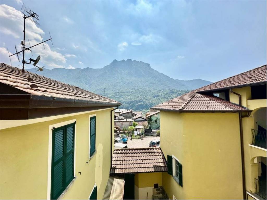 Appartamento a Taceno in VIA CHIARELLO, 4 - Foto 2