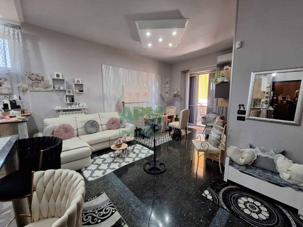 Appartamento a Reggio calabria in VIA TRAPEZZOLI, 25 - Foto 4