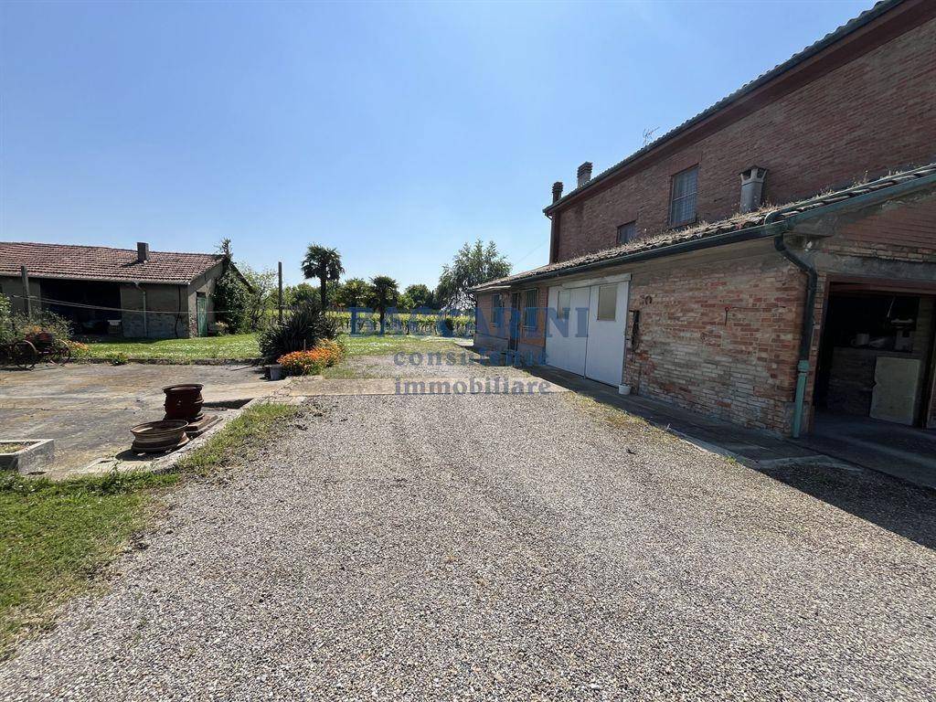 Casa indipendente a Faenza in VIA RONCO, 9 - Foto 4