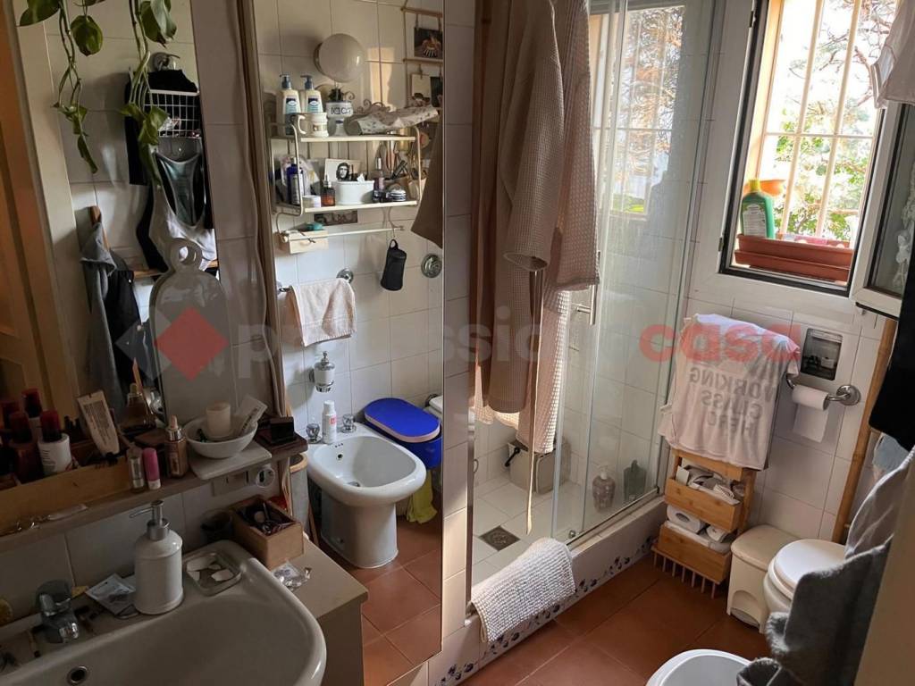 Appartamento a Bologna in Via Parisio, 13 - Foto 2