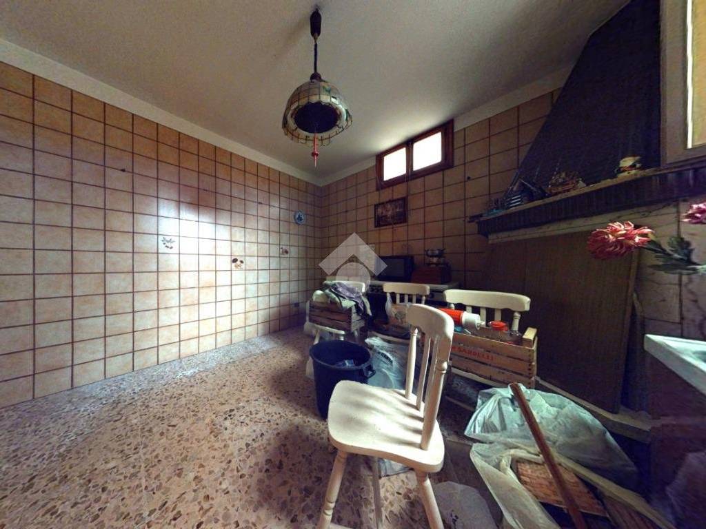Casa indipendente a Francavilla fontana in Via S. Lorenzo - Foto 3