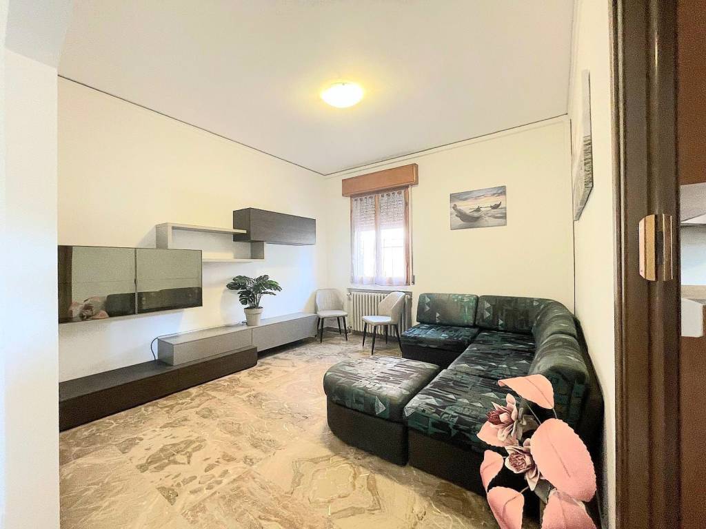 Villa a Carpi in Via Lago di Bracciano - Foto 2