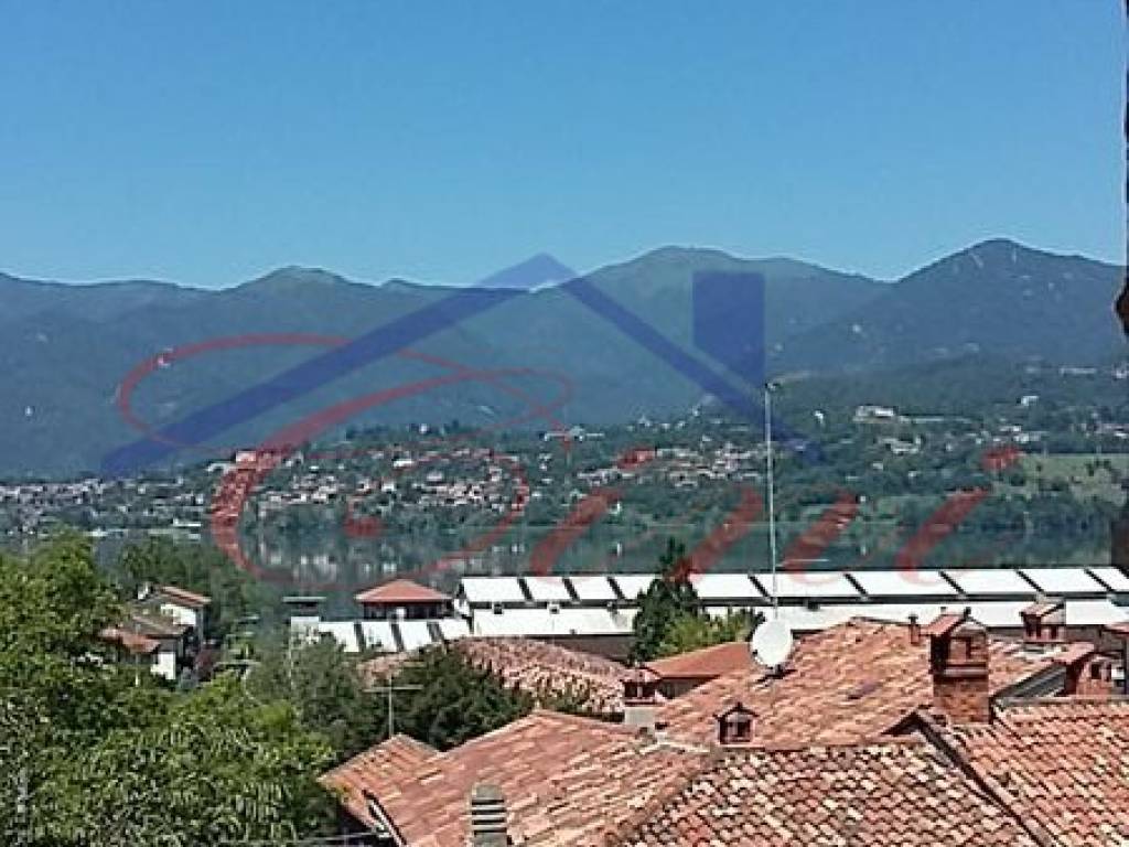 Casa indipendente a Bosisio parini in Via Vittorio Veneto - Foto 5