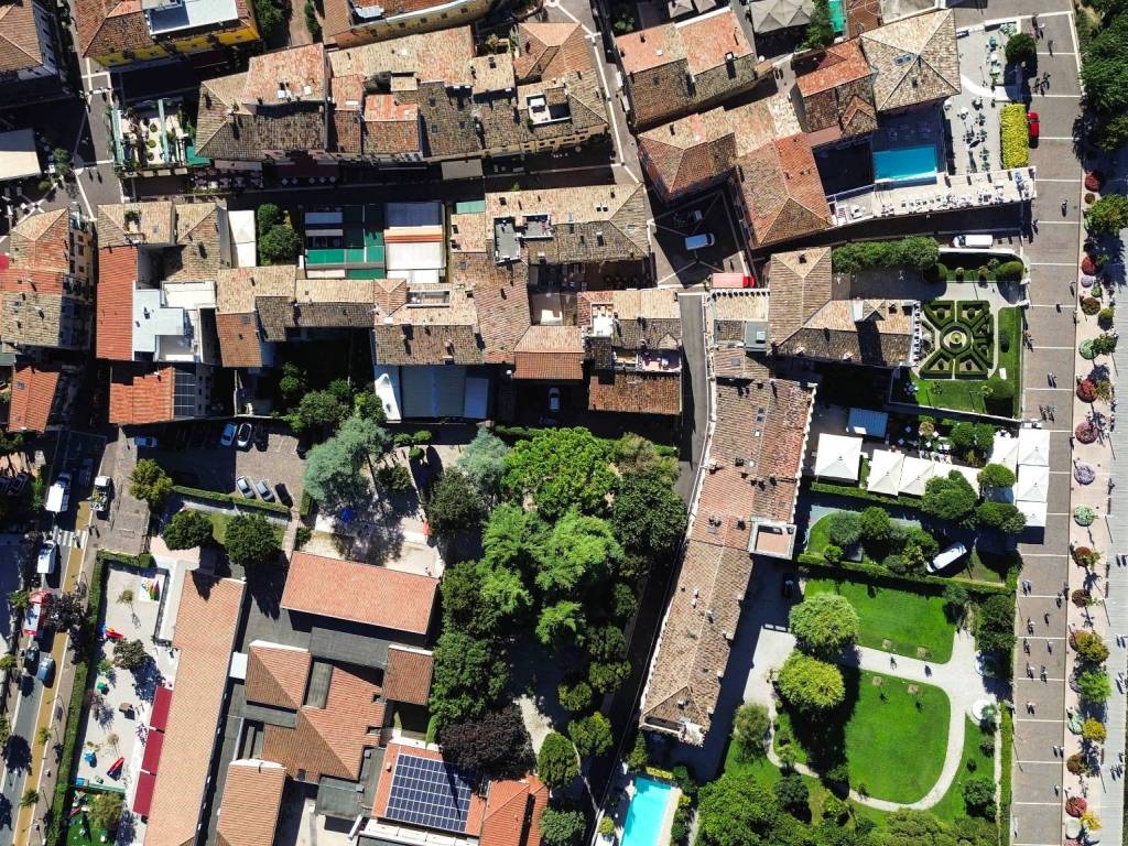 Villa a Bardolino in Via 20 Settembre - Foto 2
