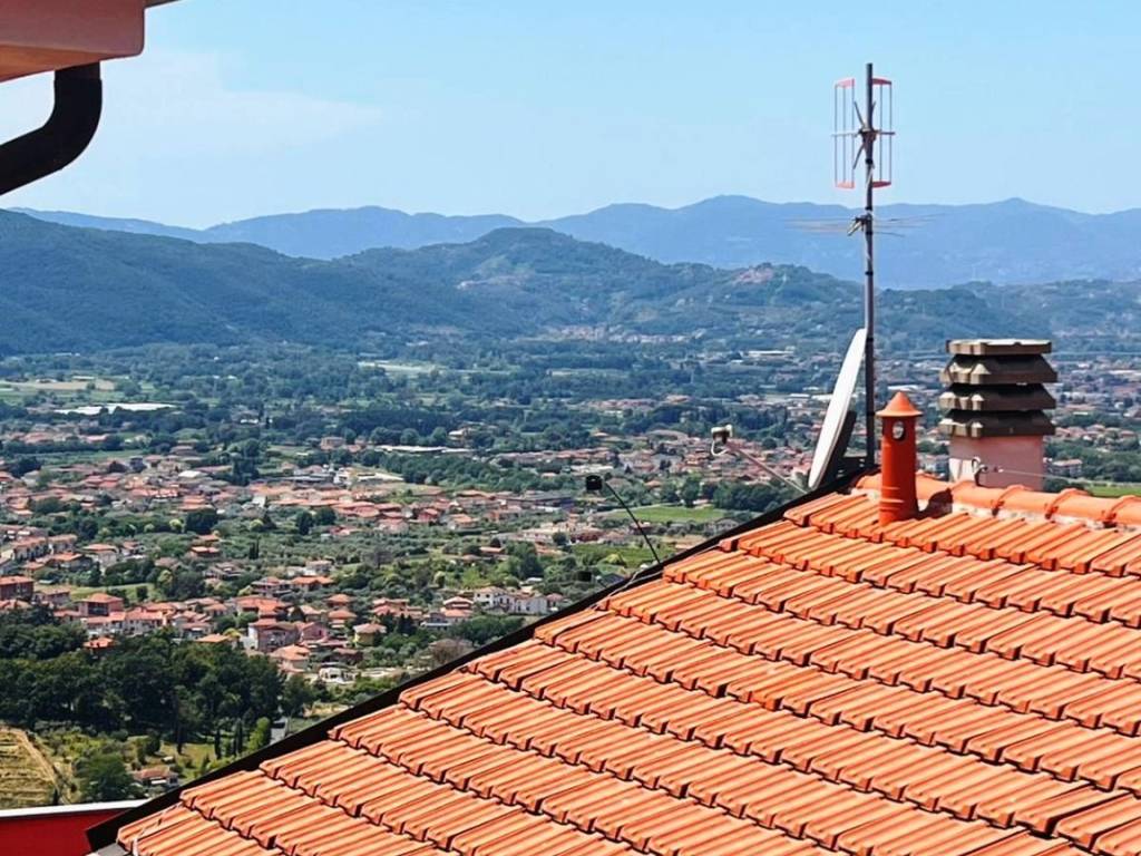 Casa indipendente a Castelnuovo magra in Via Roma, 27 - Foto 4