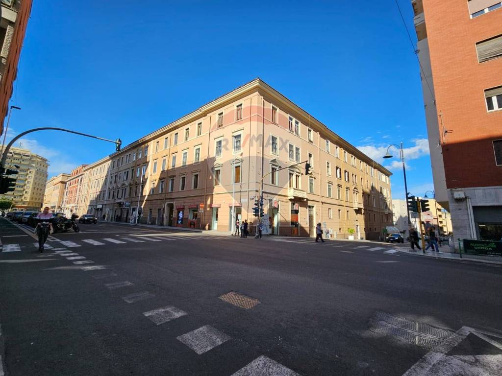 Appartamento a Cagliari in via Alghero, 20 - Foto 2