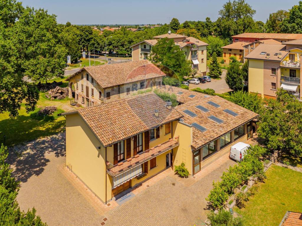Appartamento a Cadelbosco di sopra in Via Dante Alighieri, 9 - Foto 2