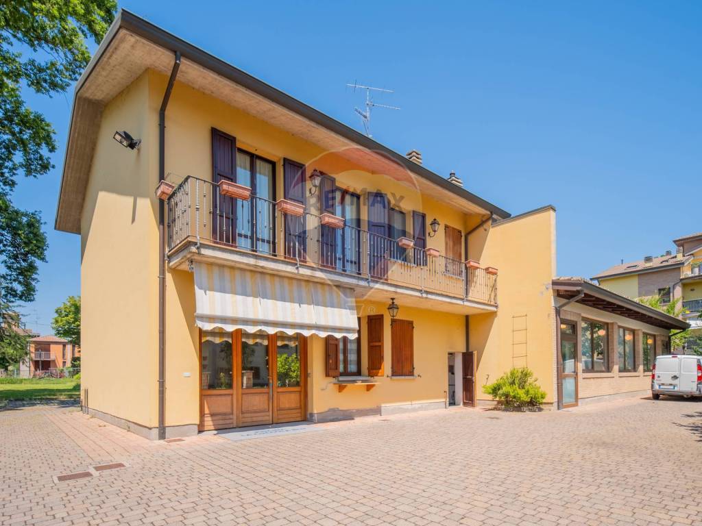 Appartamento a Cadelbosco di sopra in Via Dante Alighieri, 9 - Foto 3