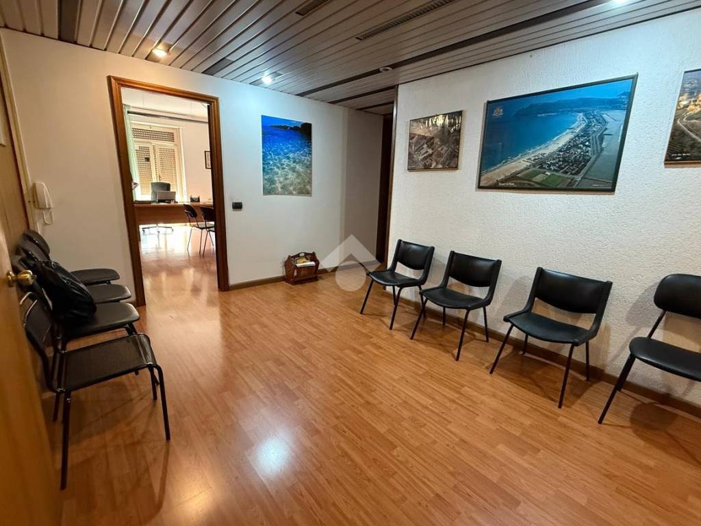 Appartamento a Cagliari in Via Gioacchino Rossini, 58 - Foto 4
