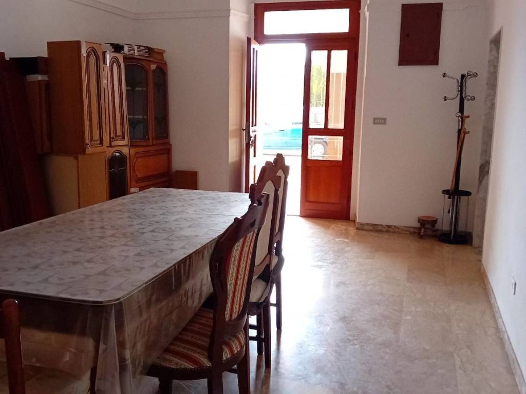 Villa a Gioia del colle in Strada Vicinale delle Carrare - Foto 4