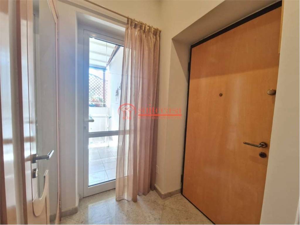 Appartamento a Trani in via Elena Comneno - Foto 4