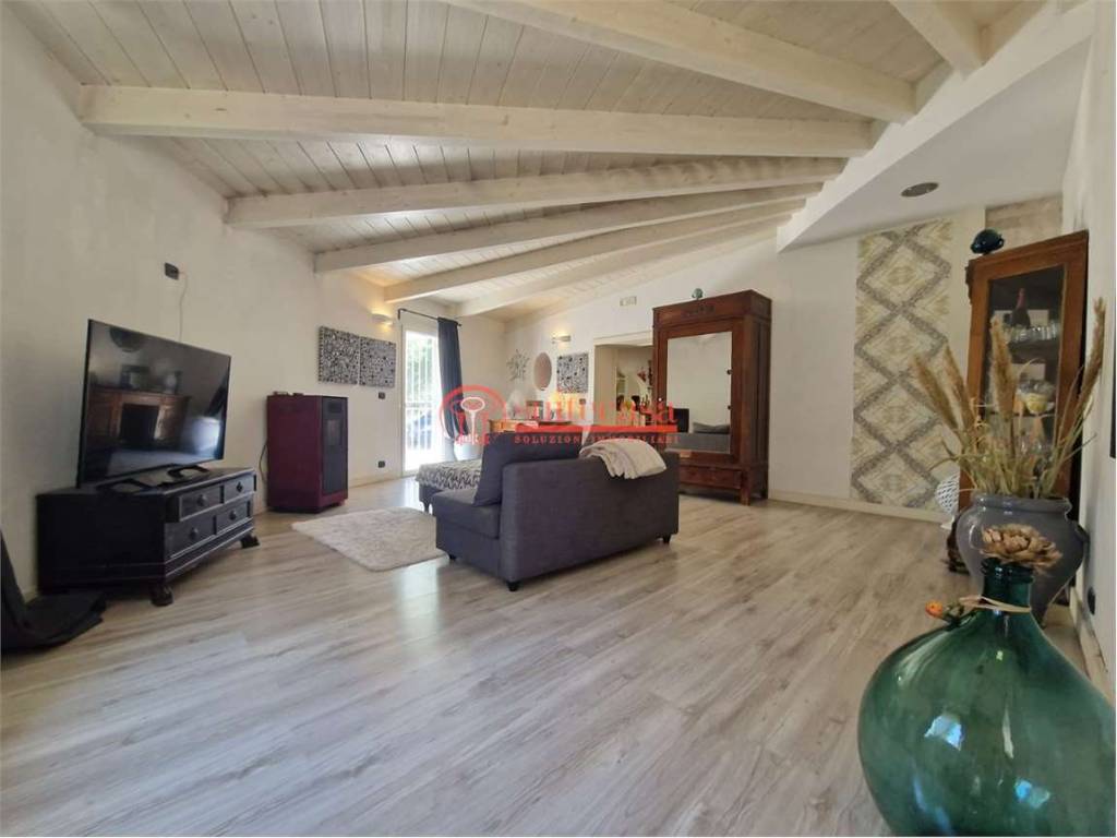 Villa a Trani in via Balducci Riccitelli - Foto 2