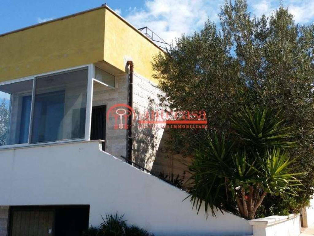Villa a Trani in via Balducci Riccitelli - Foto 3
