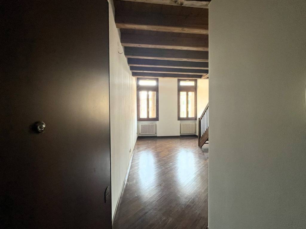 Appartamento a Vicenza in Piaza delle Erbe - Foto 2
