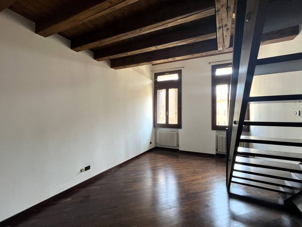 Appartamento a Vicenza in Piaza delle Erbe - Foto 3
