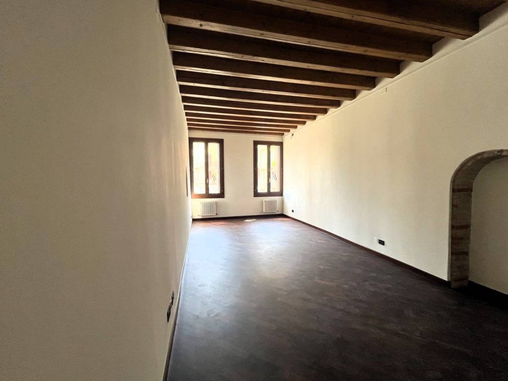 Palazzo / stabile a Vicenza in Piazze delle Erbe - Foto 5