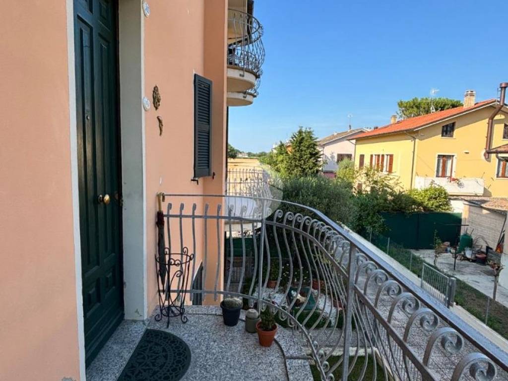 Appartamento a Fano in Via I S.da, 145 - Foto 2