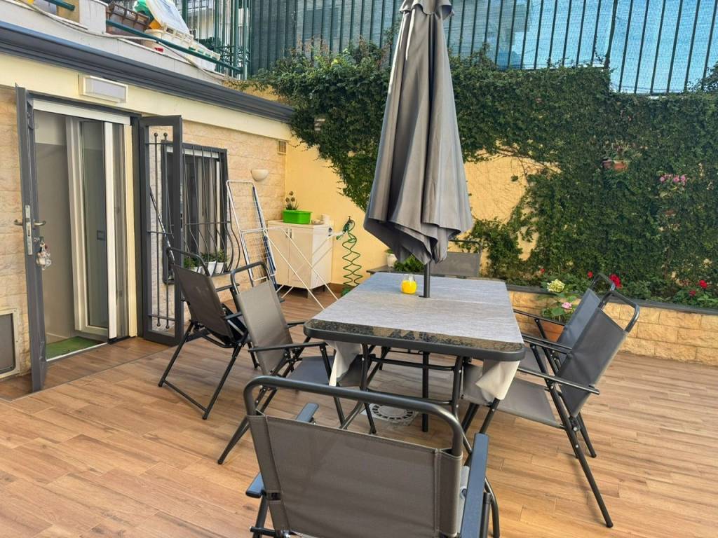 Appartamento a Napoli in Viale Colli Aminei, 475 - Foto 3
