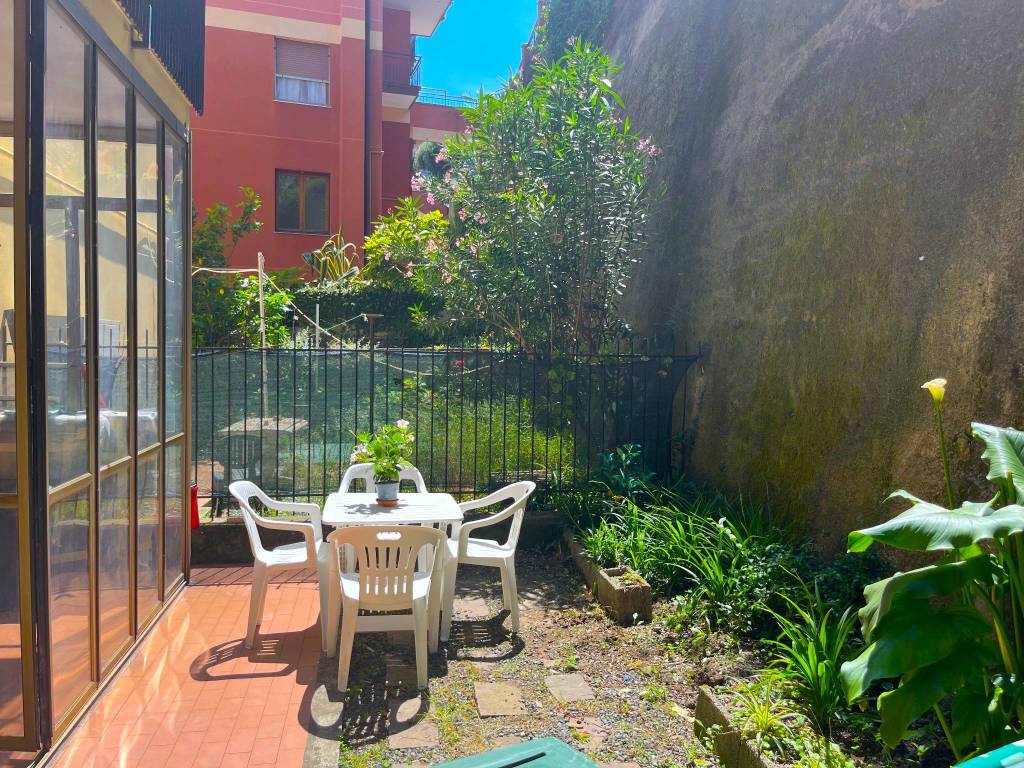 Appartamento a Arenzano in Via Trieste, 49 - Foto 2
