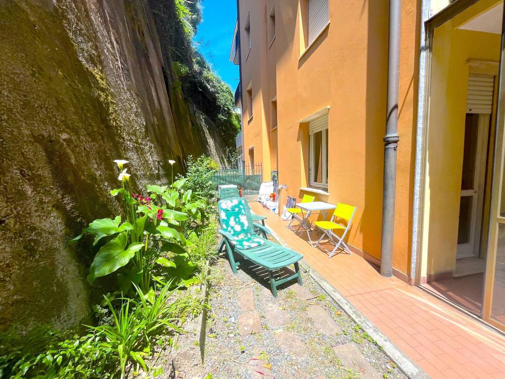 Appartamento a Arenzano in Via Trieste, 49 - Foto 3