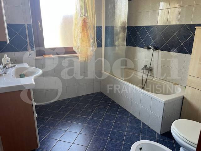 Appartamento a Riola sardo in Via Sant'Antonio, 16 - Foto 2