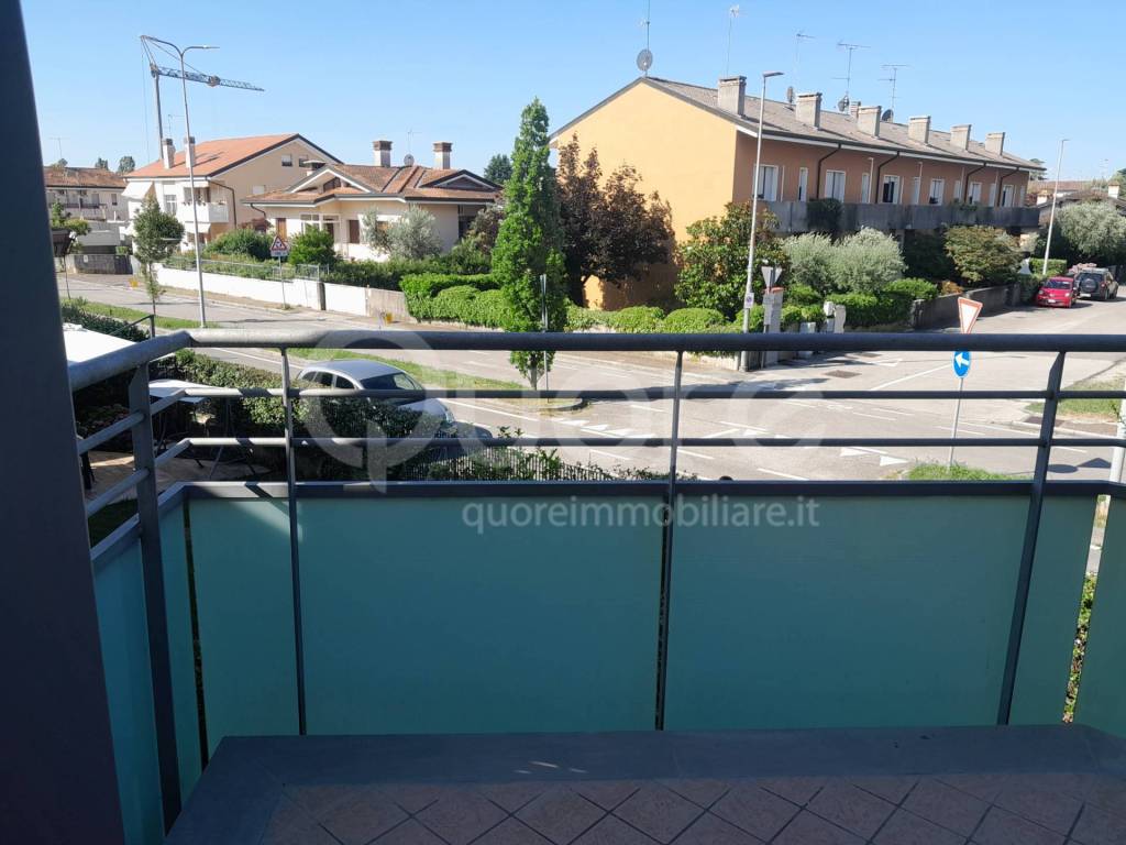 Appartamento a Udine in VIA CASTIONS DI STRADA - Foto 5