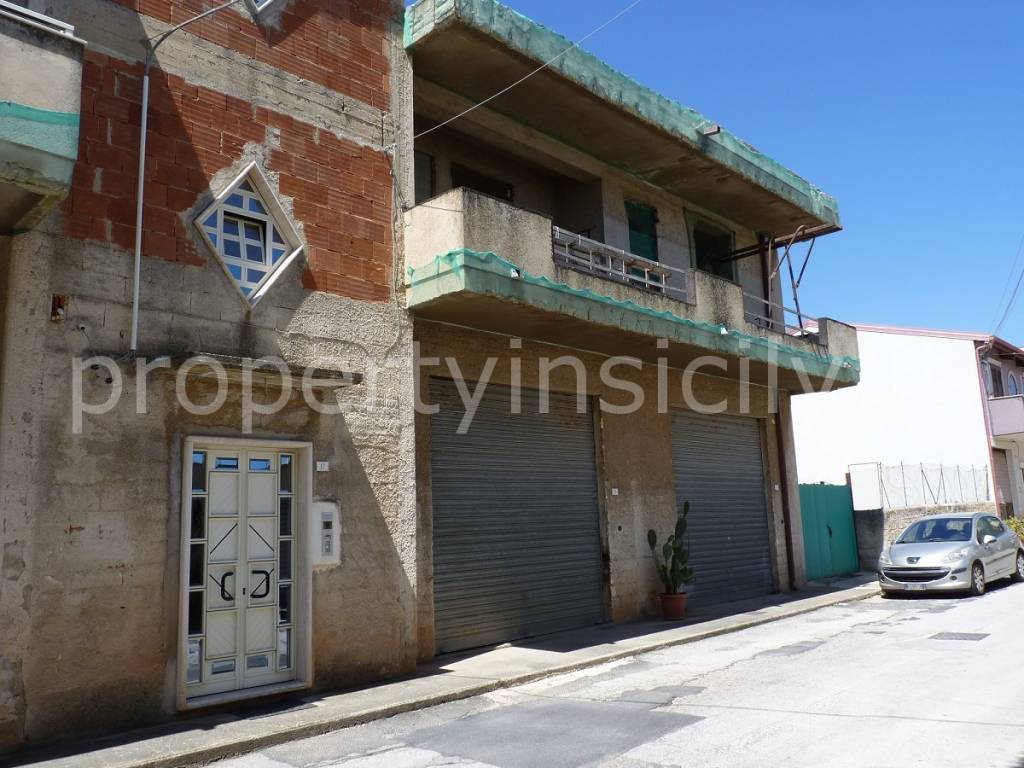 Casa indipendente a Siracusa in Via degli Aceri, 17 - Foto 2
