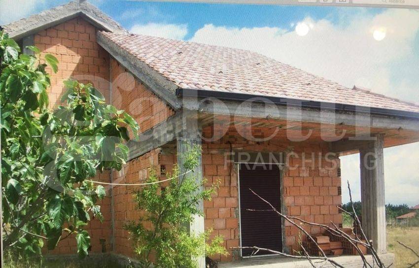 Villa a Nissoria in Via angelo Faro, snc - Foto 2