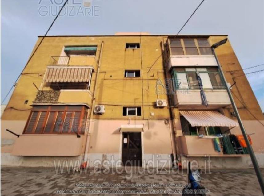 Appartamento a Taranto in Via Alessandro Volta, 79 - Foto 3