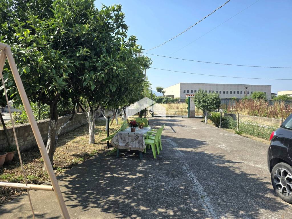 Villa a Castello di cisterna in Via Padula - Foto 2