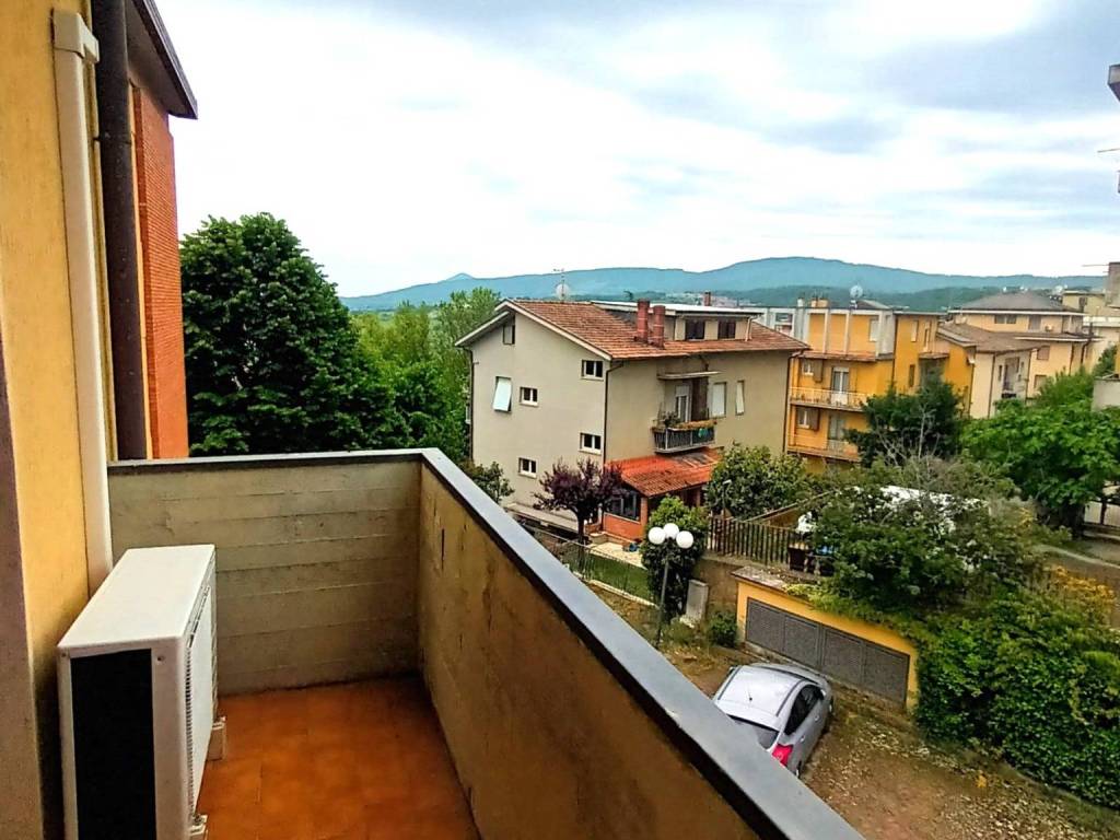 Appartamento a Chianciano terme in Viale Giuseppe Di Vittorio, 51 - Foto 4
