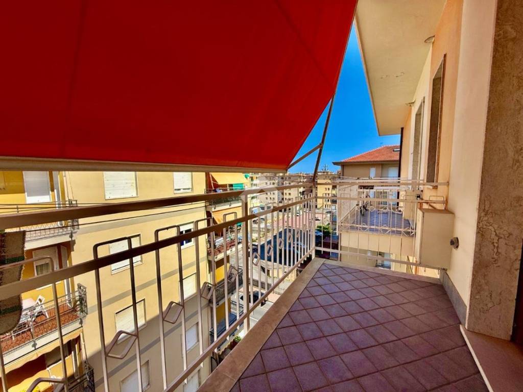 Appartamento a Andora in Via Cristoforo Colombo, 48 - Foto 4