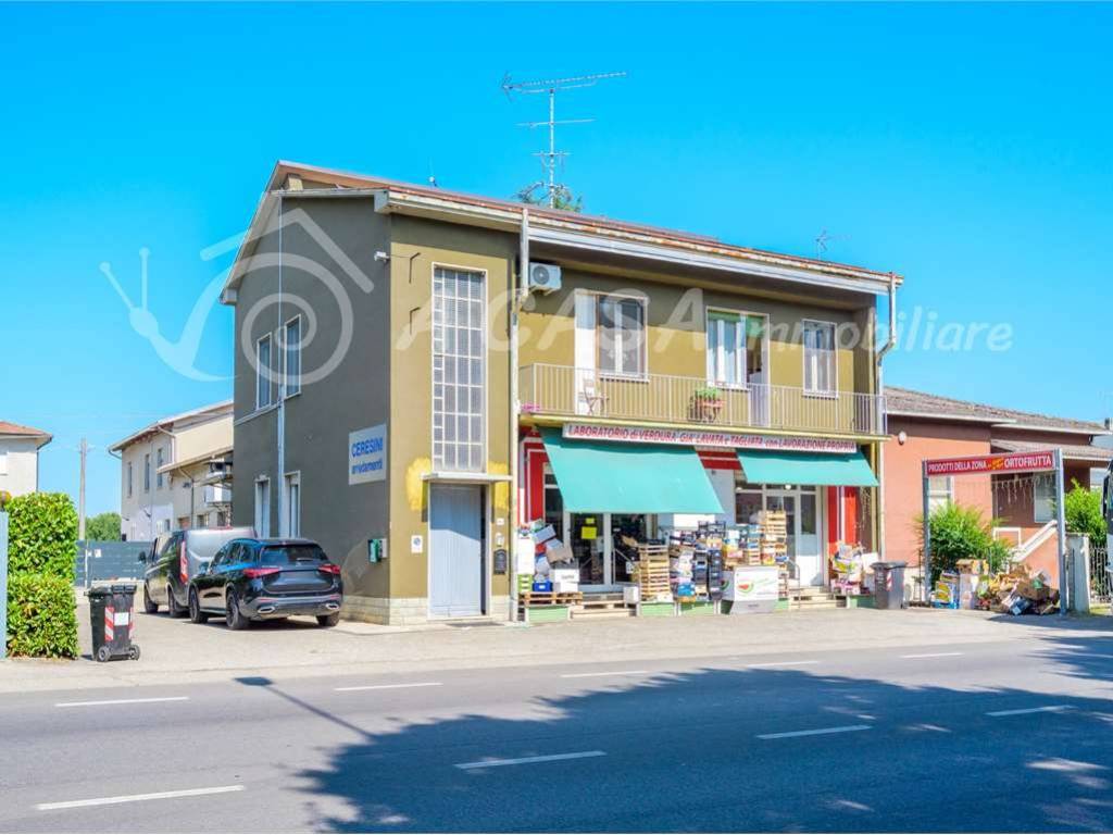 Appartamento a Parma in Strada Langhirano, 455 - Foto 2
