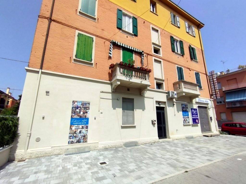 Immobile a Bologna in Via Battindarno, 55 - Foto 4