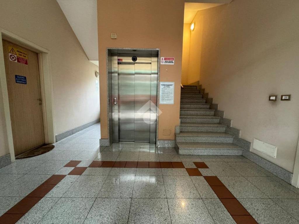 Appartamento a Alessandria in Via silvio pellico, 3 - Foto 2